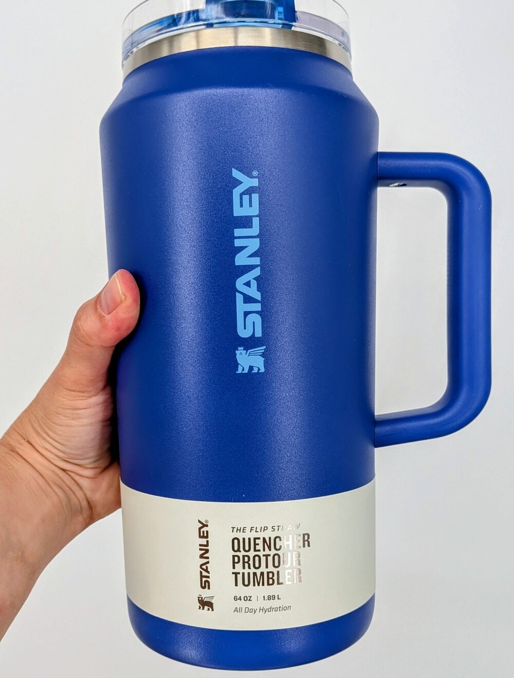 new Stanley cup water bottle The Quencher ProTour Flip Straw Tumbler 64 OZ blue